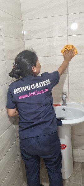 Supervisor curatenie.